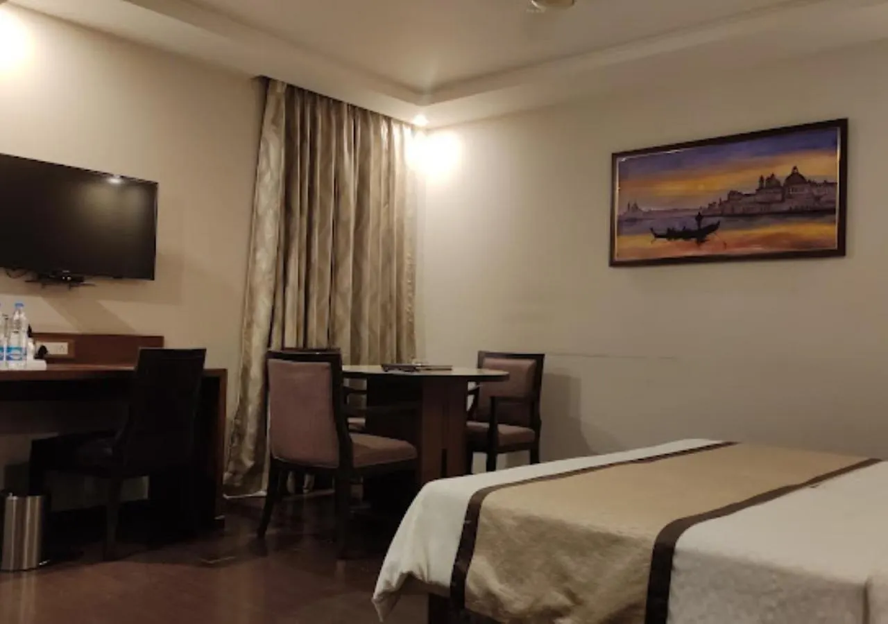 The India Benares Hotel