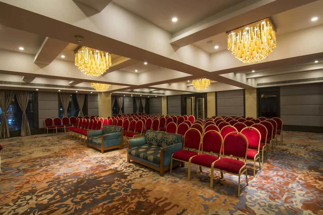 ****  The India Benares Hotel India